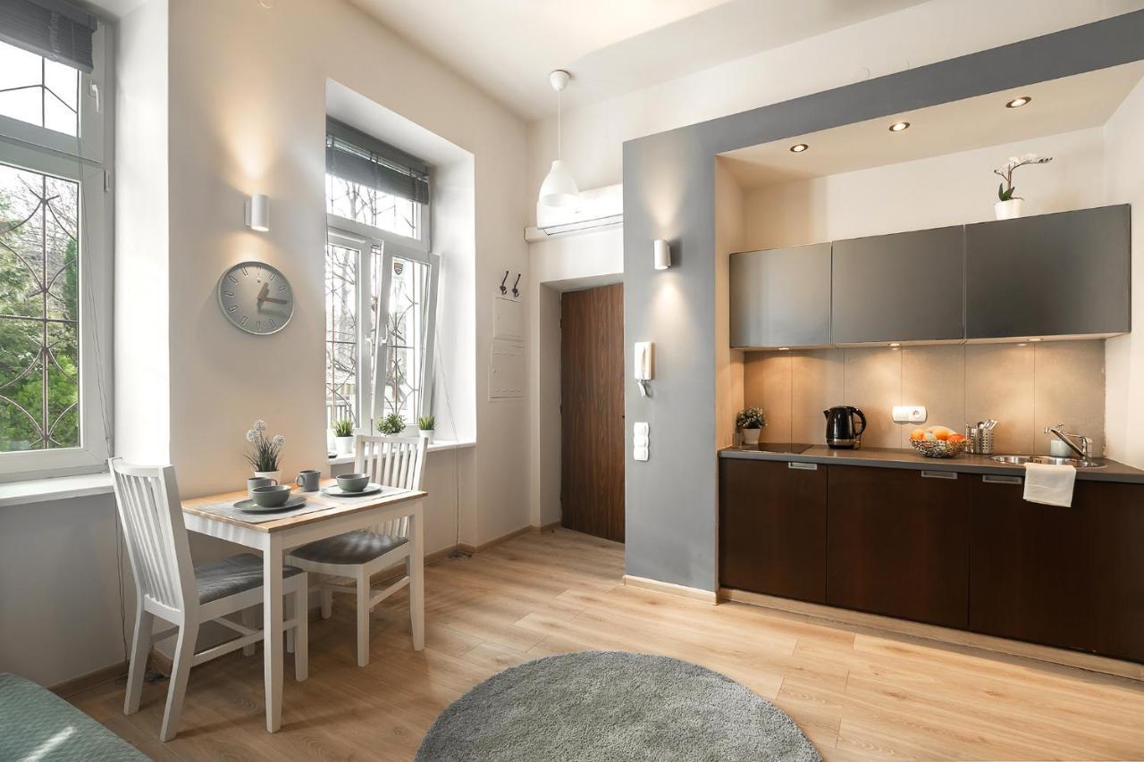 Old Town Apartment Dluga 60 คราคูฟ ภายนอก รูปภาพ